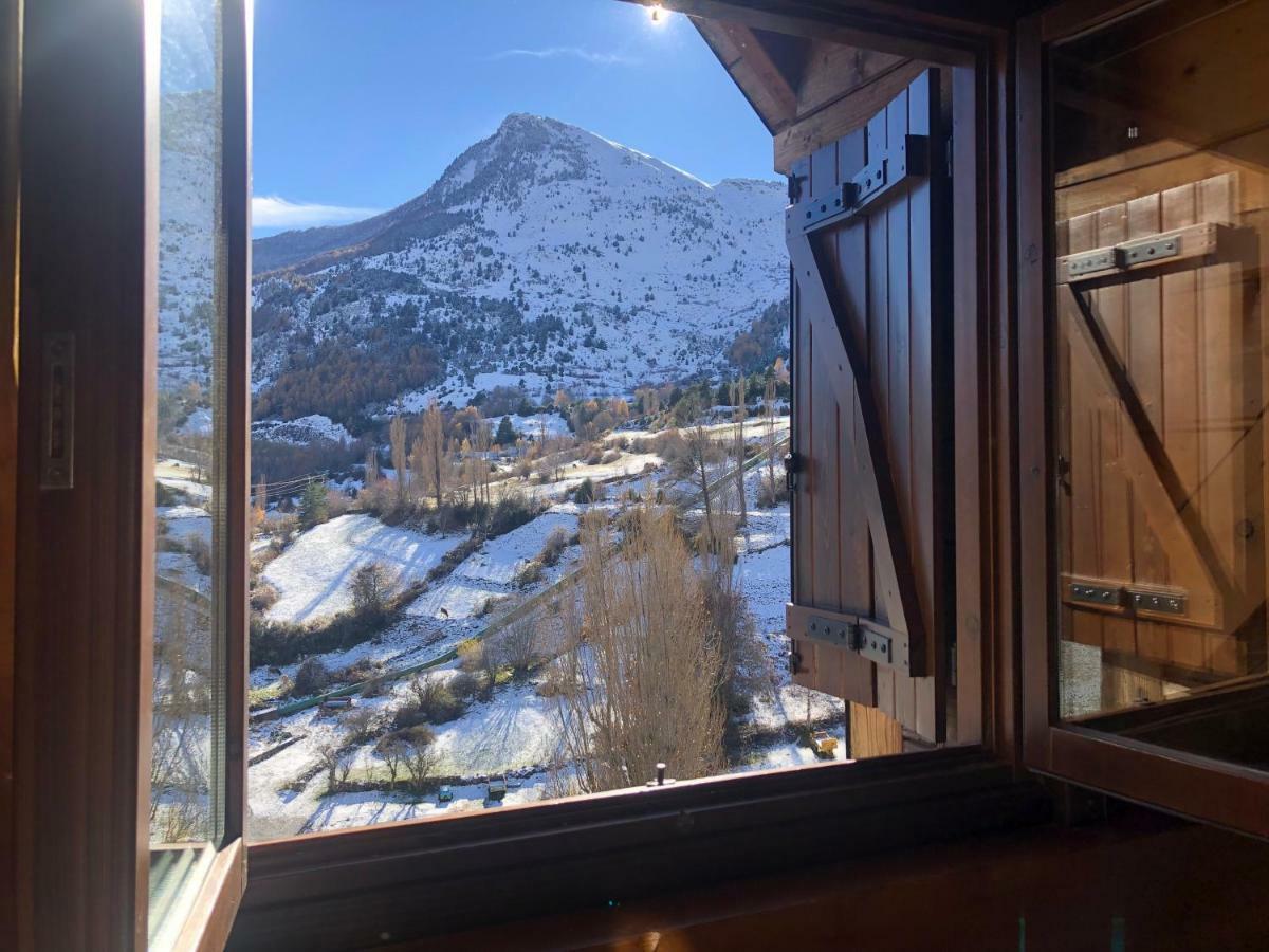 Excelsior. Espectacular Y Exclusivo Apartamento En Sallent De Gallego. Bagian luar foto